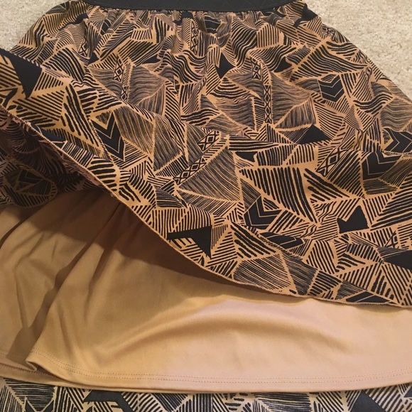 LuLaRoe Black and Tan Lola Midi Skirt - Picture 7 of 10